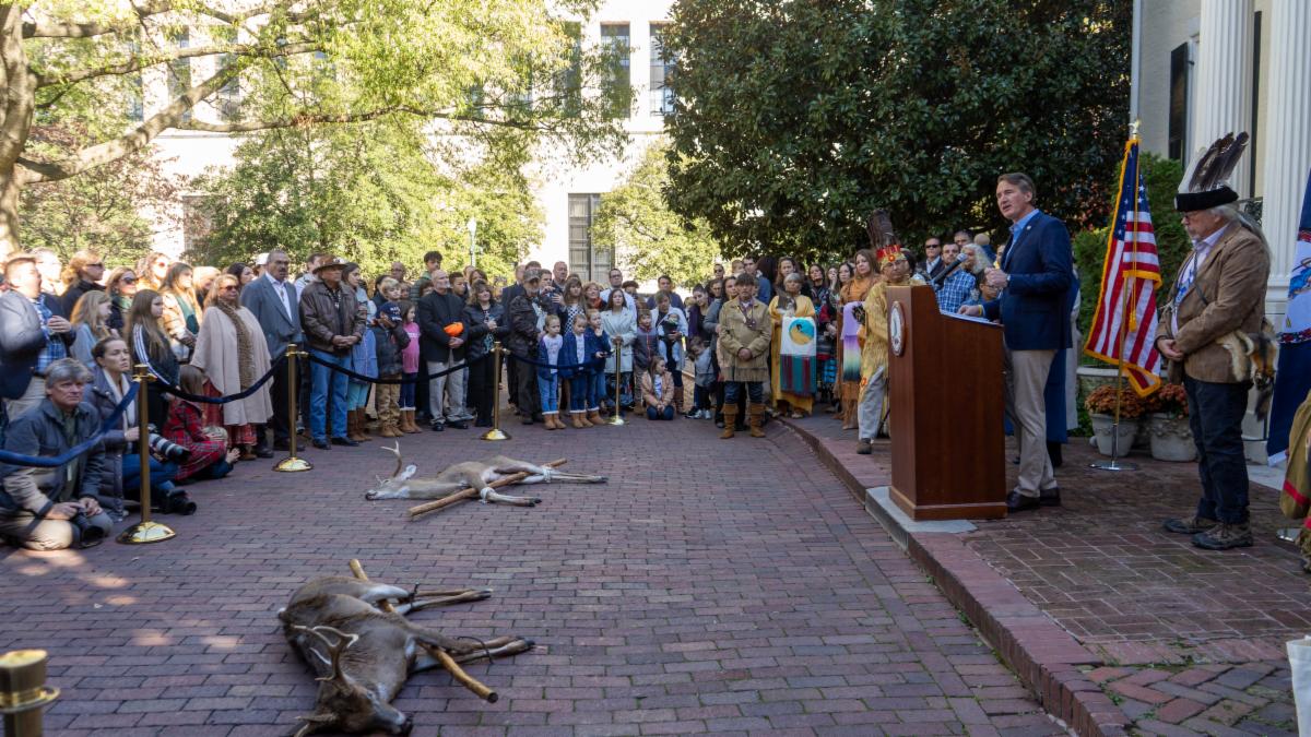 Photo from when Governor Youngkin participated in the 345th Tax Tribute Ceremony on Nov. 23, 2022.

Credit: Christian Martinez, Office of the Governor