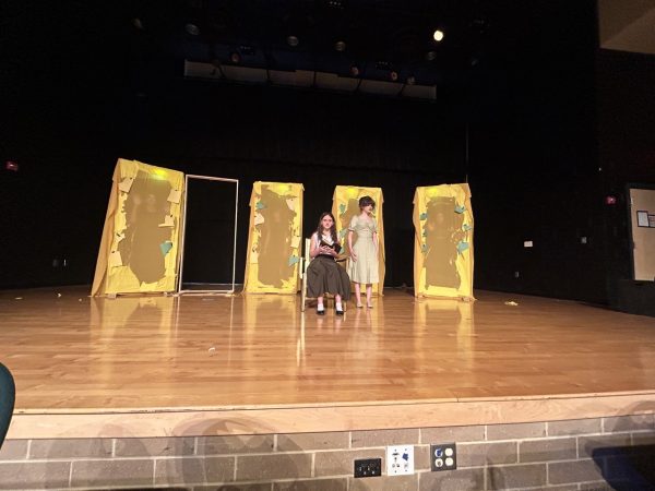 Julia Harold and Margot Dodd rehearsing "The Yellow Wallpaper"